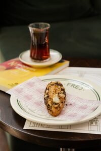 Cách Làm Coffee Liqueur Ý Đặc Sắc: Hương Vị Tinh Tế Từ Truyền Thống Đến Hiện Đại